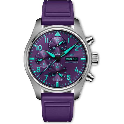 IWC Schaffhausen Pilot's Watch Chronograph 41 Mercedes-AMG PETRONAS Formula One™ Team