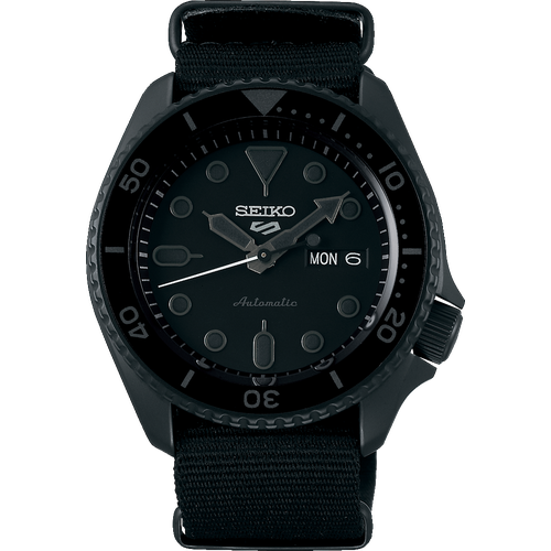Seiko 5 Sports Seri SKX