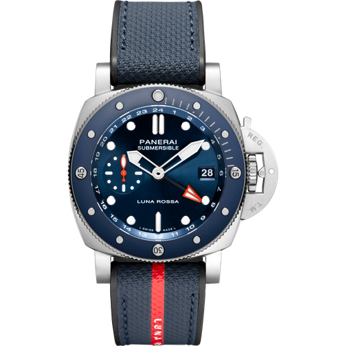 Panerai Submersible GMT Luna Rossa Titanio